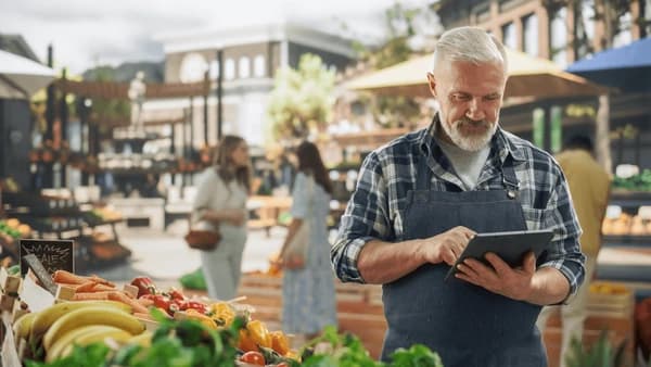 Customer managing farm account details